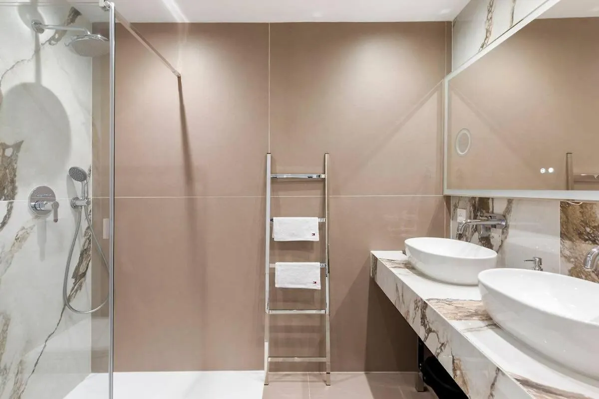 Luxury Apartment - Carre D'Or - 2 Beds Cannes France